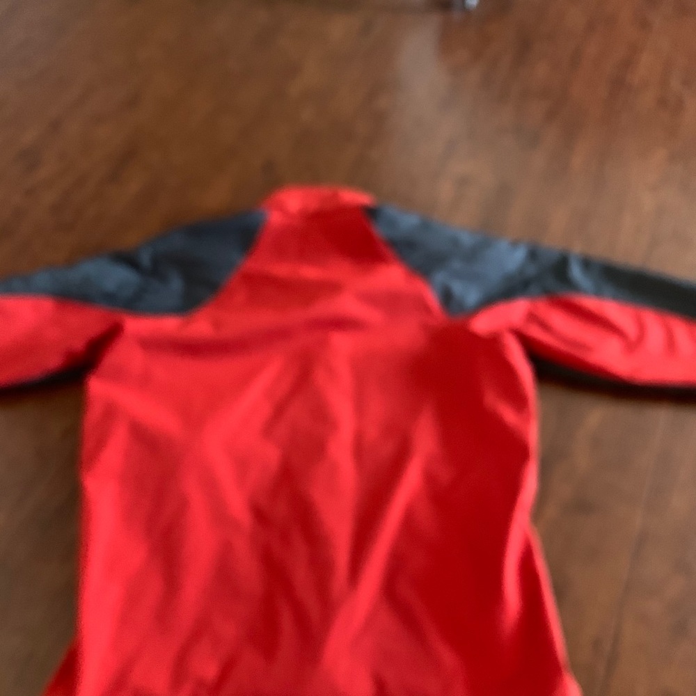 Columbia Rain Jacket. - Picture 2 of 4